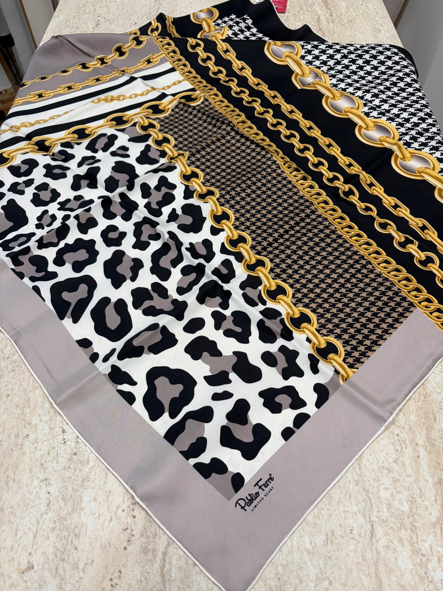 Pablio Ferre Twill İpek Eşarp