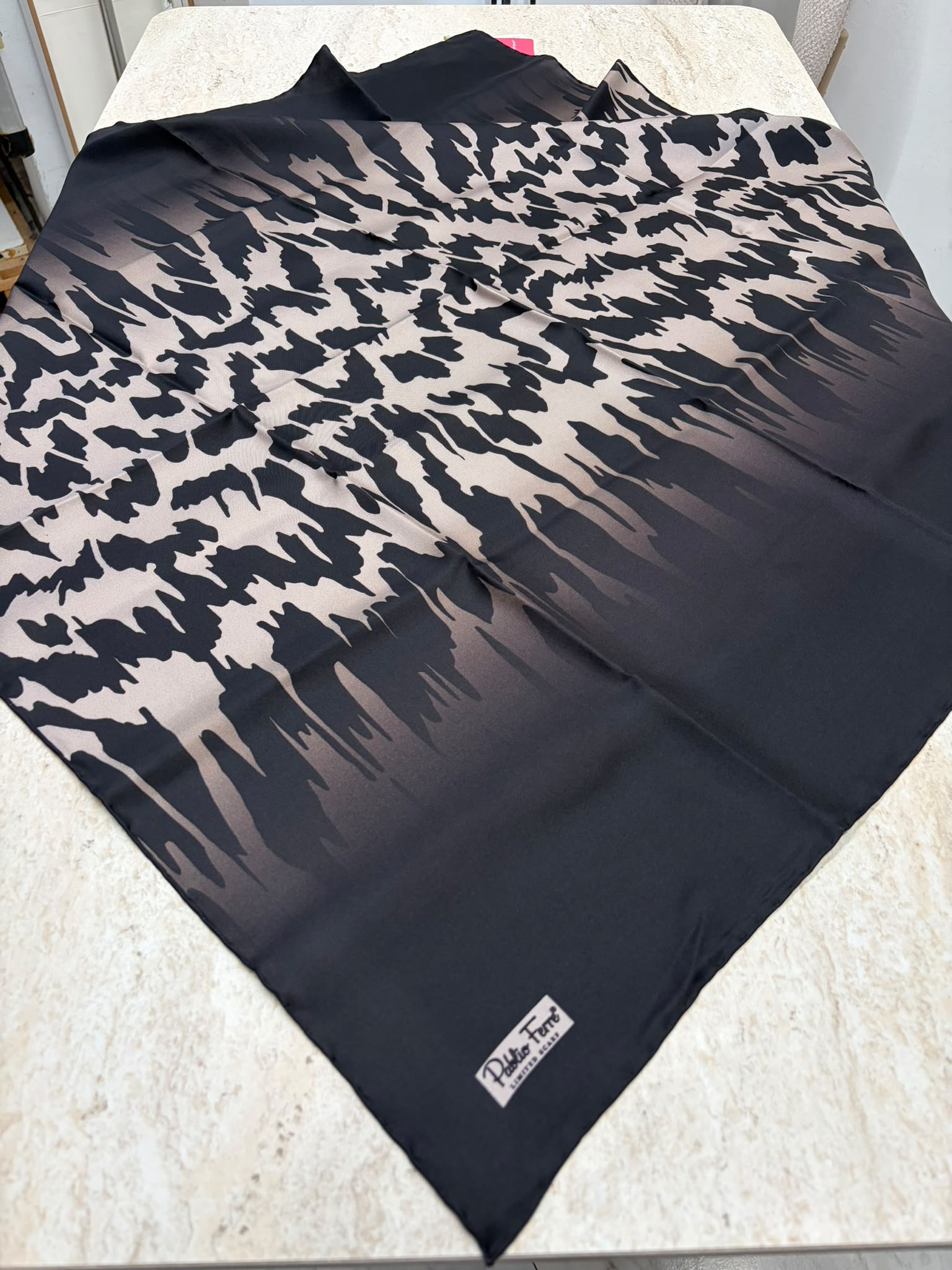 Pablio Ferre Twill İpek Eşarp